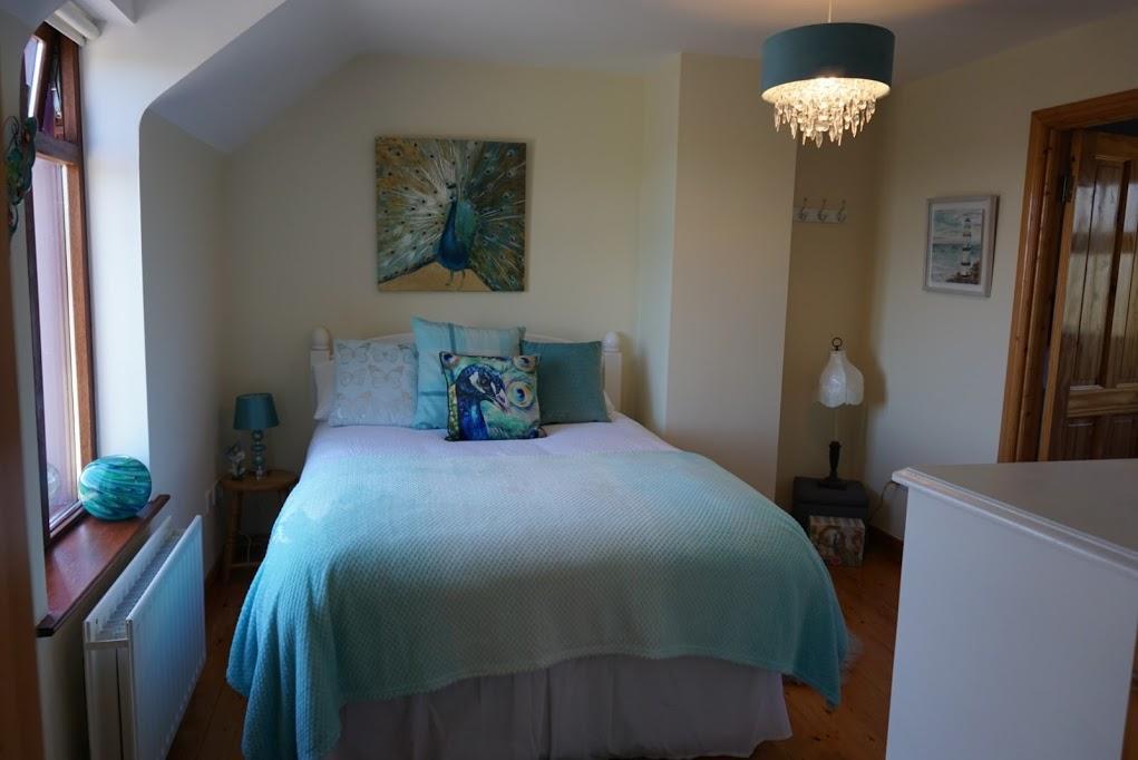 Lighthouse Cottage room 4